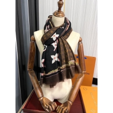 Louis Vuitton Scarf